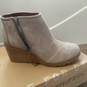 TOMS Avery Suede Boot